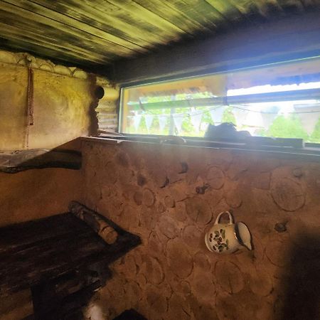 Baltas Raganinas Pirts Villa Sabile Exterior foto